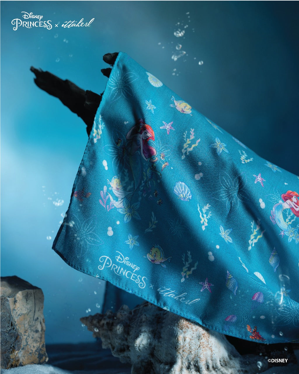 Scarf Under The Sea