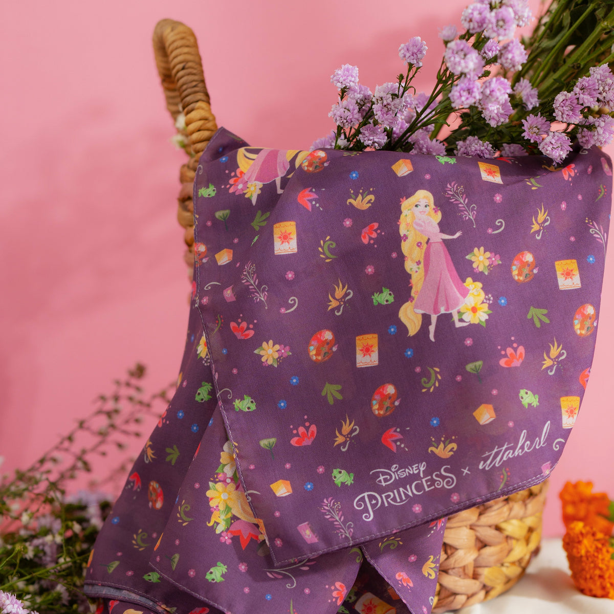 Disney Princess Rapunzel x Ittaherl - Scarf See The Light