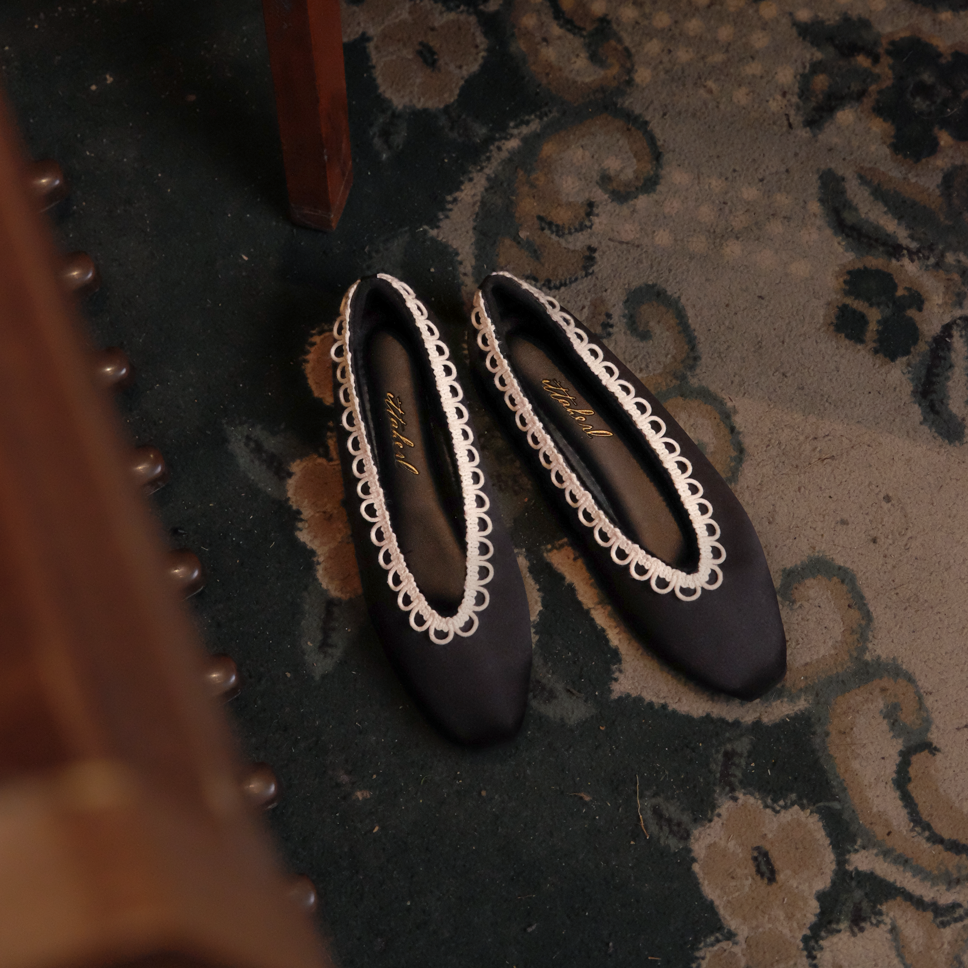 Aella Curved Square Toe Ink
