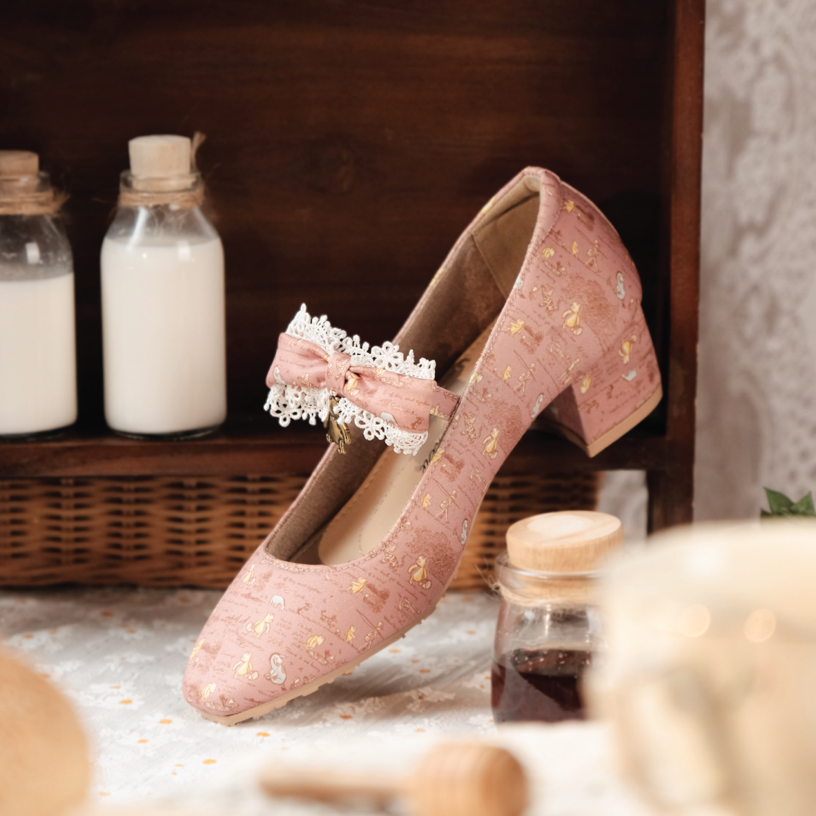 Disney Winnie The Pooh | Ittaherl - Honey Time Blockheels 40mm Blush