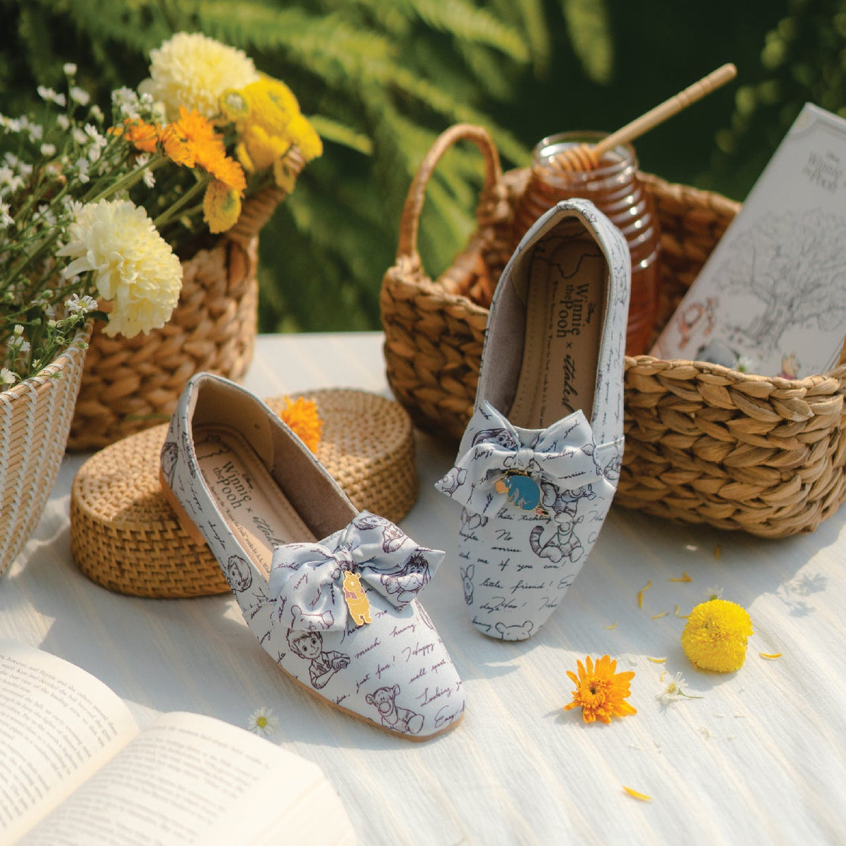 Disney Winnie The Pooh x Ittaherl - Gloomy Place Square Slip On Sky