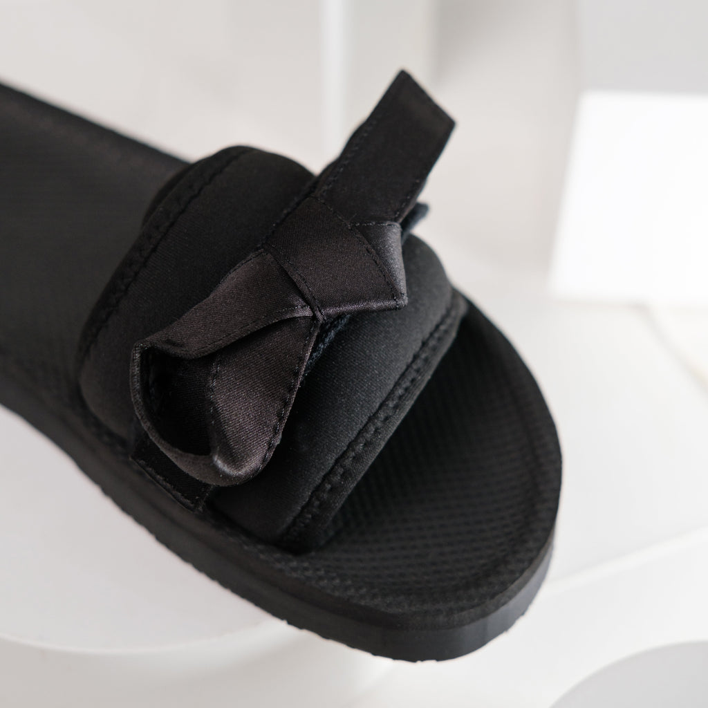 Ittaherl Agnis One Strap Ink