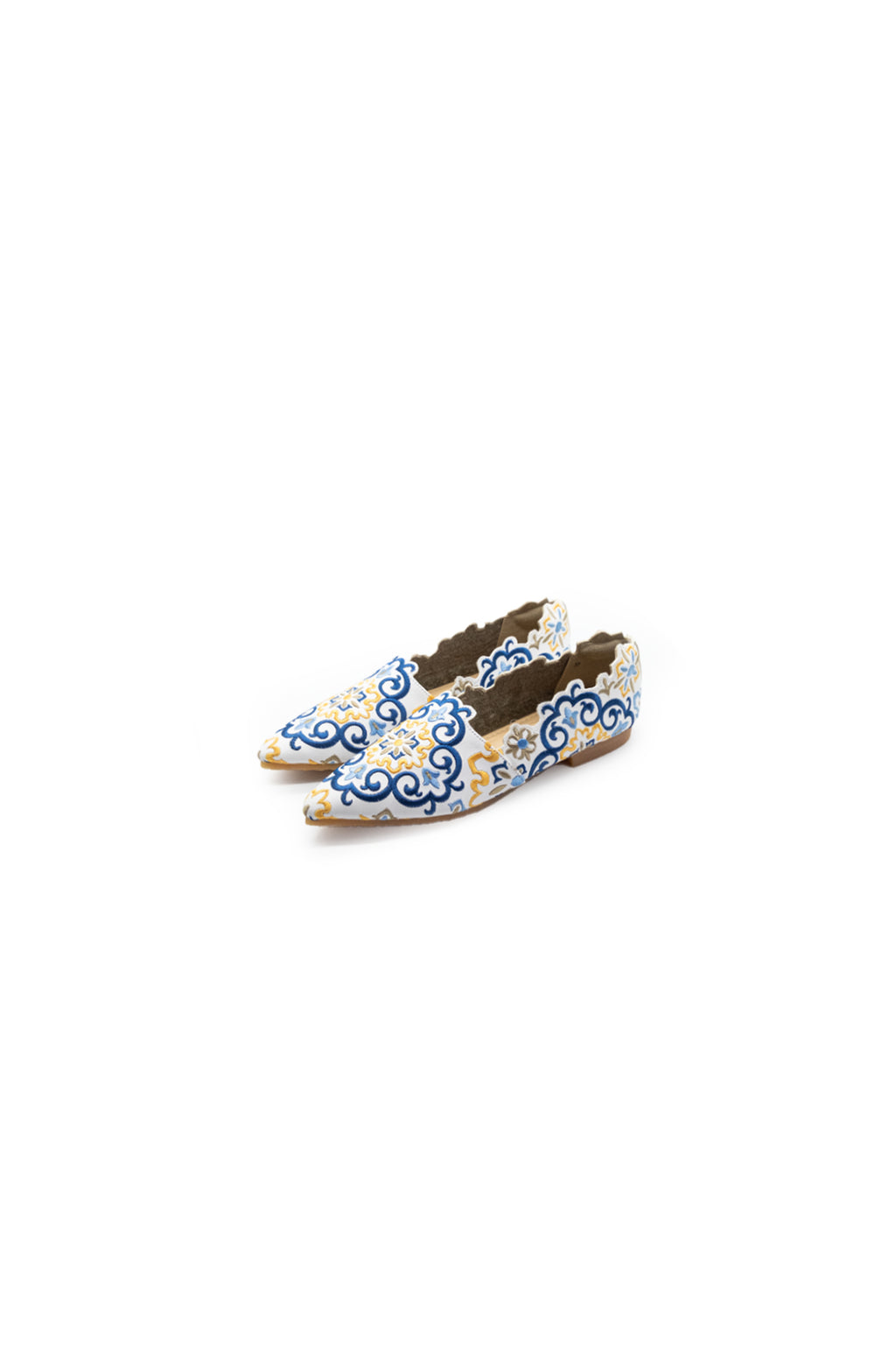 Ittaherl Tattici Slip On Pointy Cloud