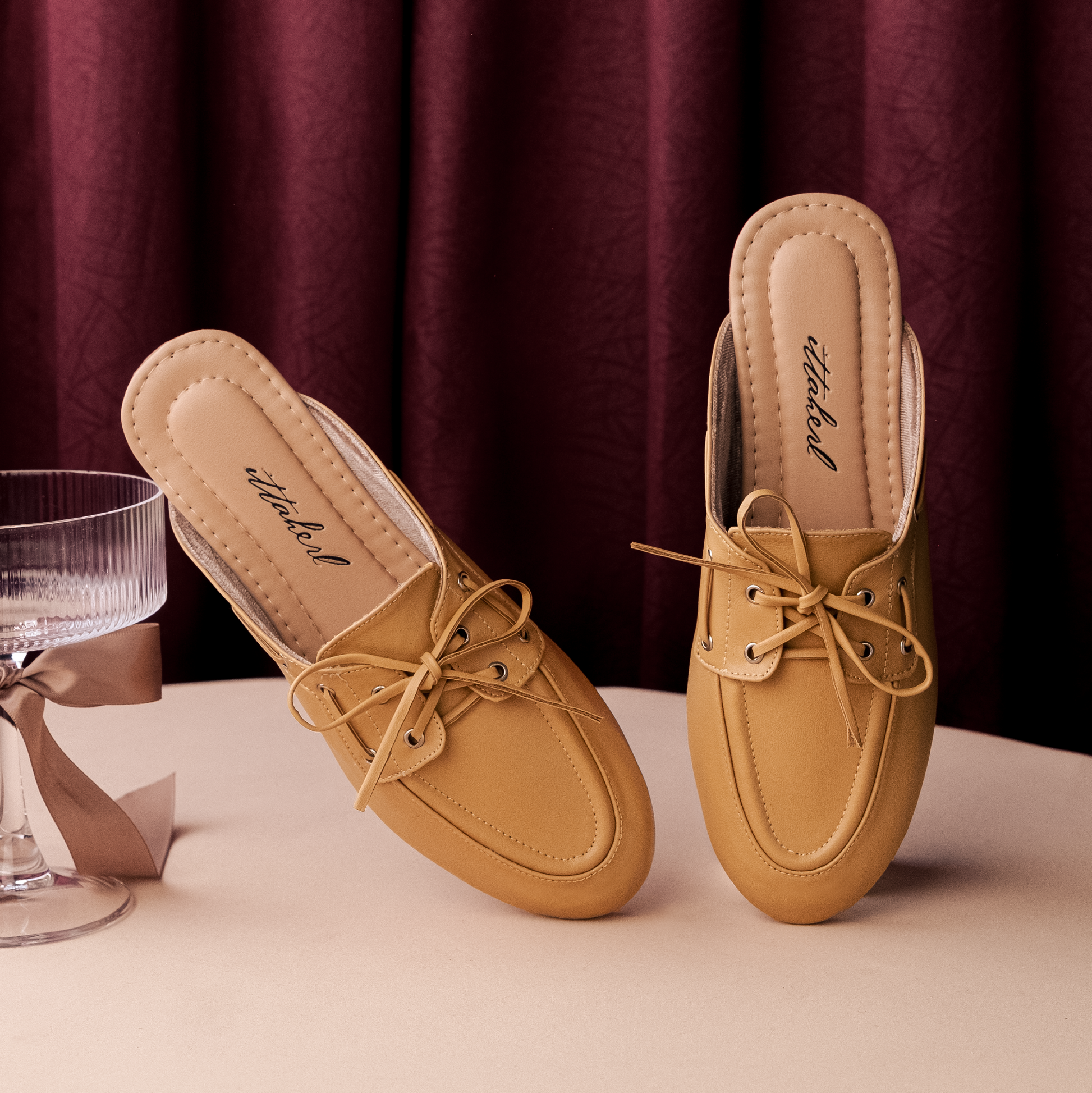 Ittaherl Waylon Slipper Round Caramel